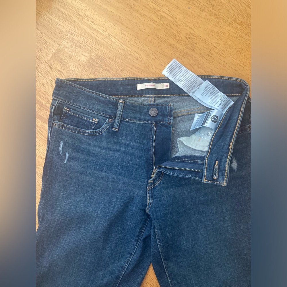 Levi’s Jean 711